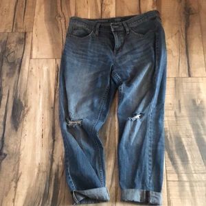 Boyfriend distressed jeans